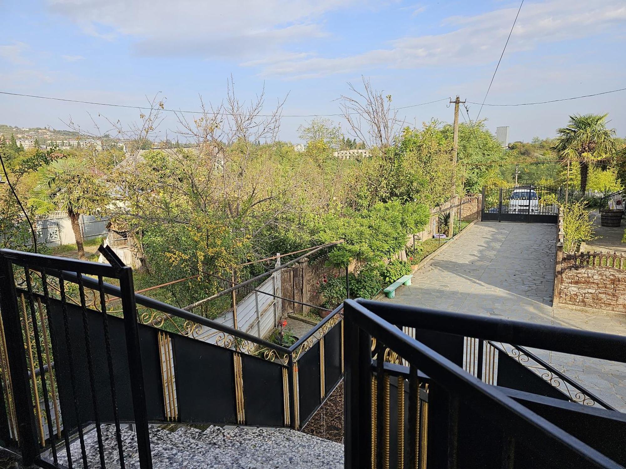 Guesthouse - Family Hotel Bagdati Екстериор снимка